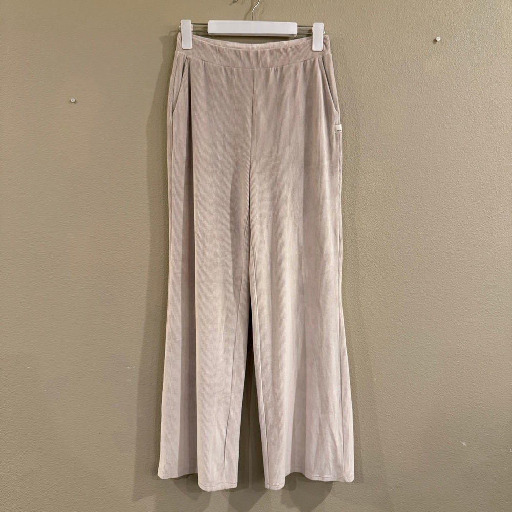 Vuori Haven Wide Leg Pant Women S Tan Corduroy VW4075 Lounge Athleisure - Picture 2 of 11